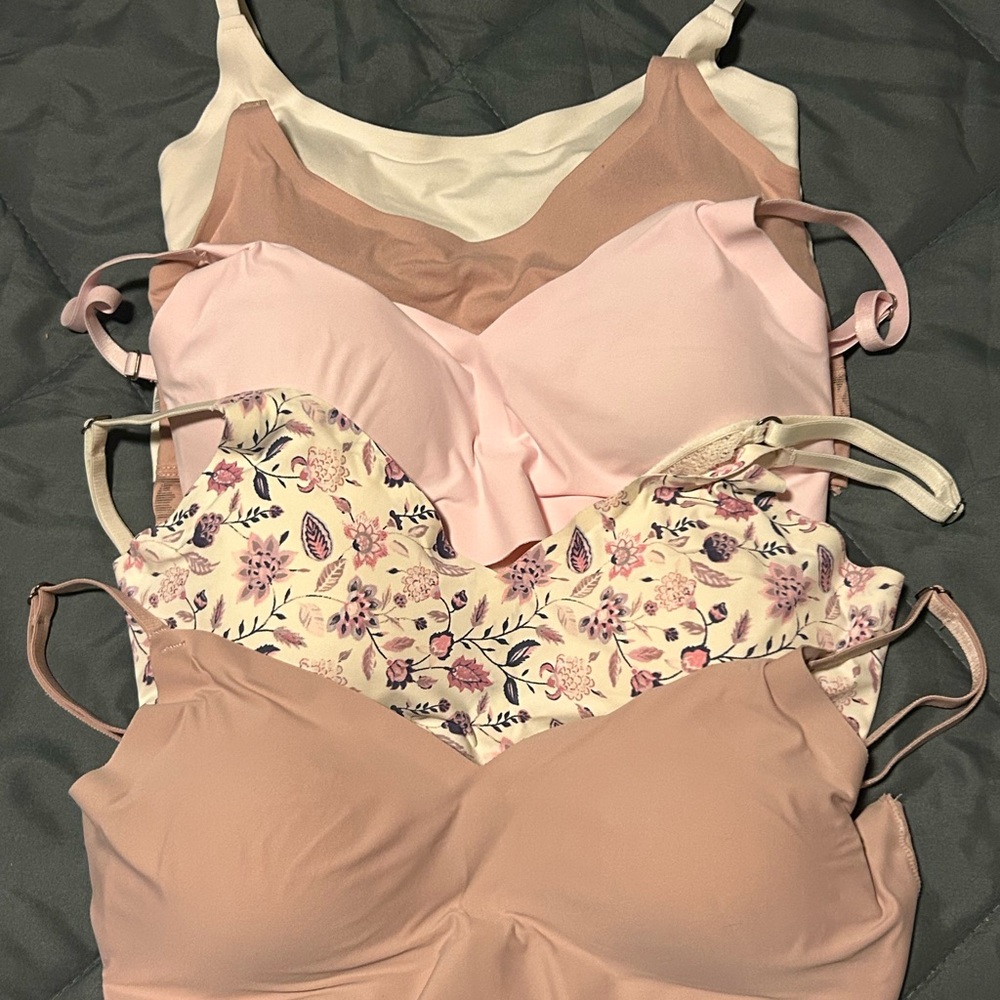 Women's Floral and Solid Bralette Set
